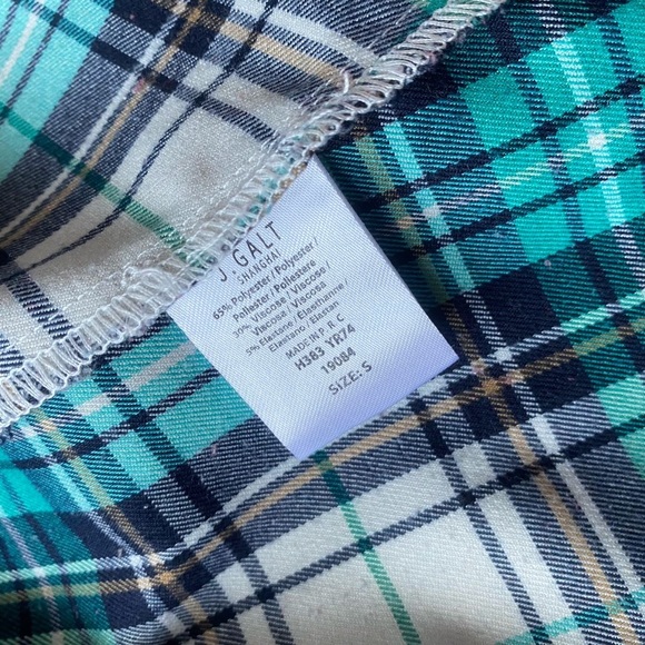 Brandy Melville Emerson Plaid Skirt - Picture 9 of 9